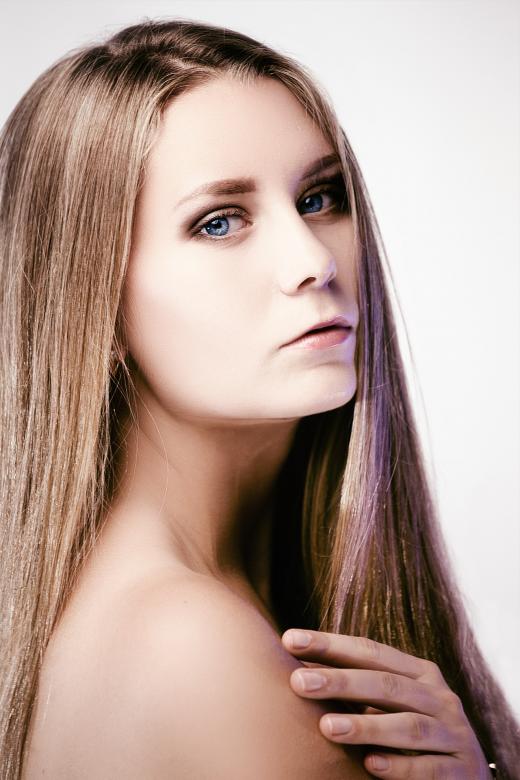 Free stock image of Young Blonde created by Pixabay