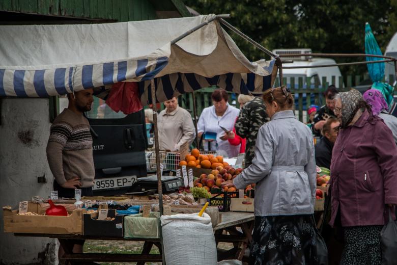Free stock image of Vegetable and fruit stand created by Janis Urtans