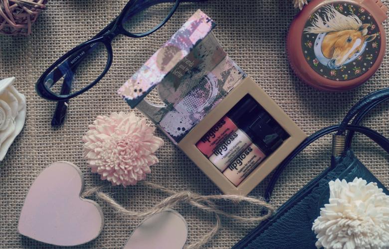 Free stock image of Lady Collection created by Pixabay