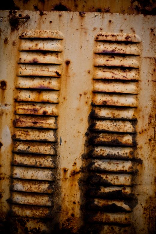 Free stock image of Yellow Rusted Metal Cover created by Free Texture Friday