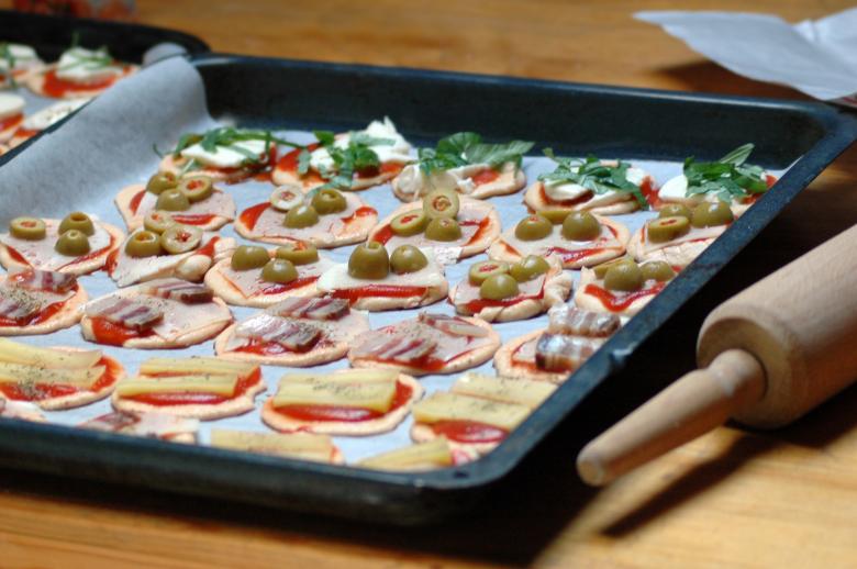 Free stock image of Preparing Food created by Iva Villi