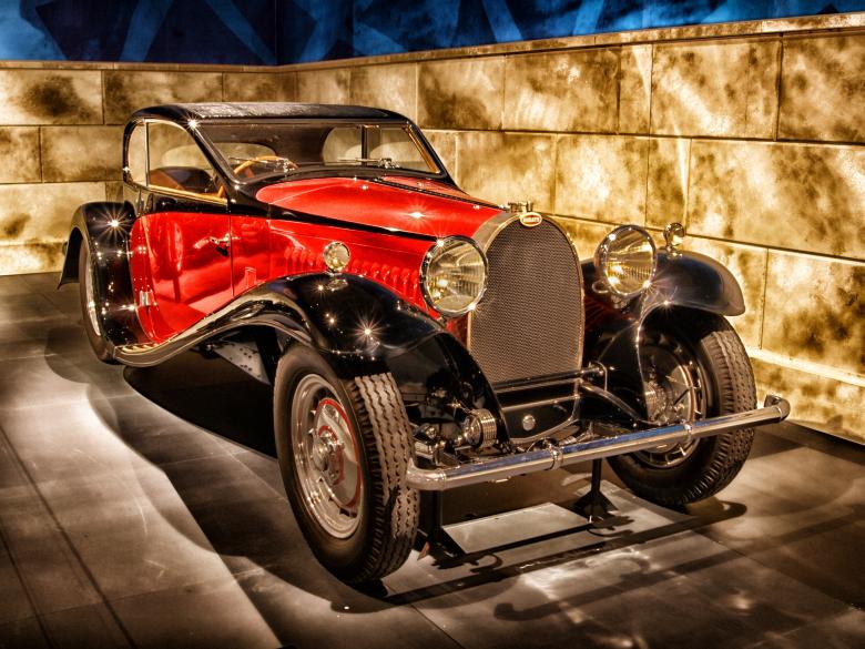 Free stock image of Old Bugatti created by Pixabay