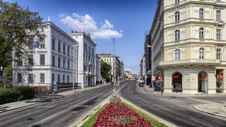 Free stock image of Road in Venna created by Pixabay