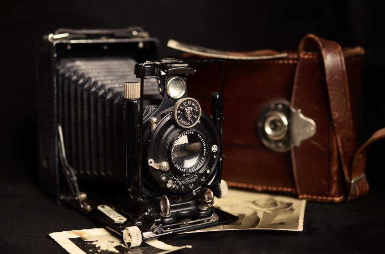 Free stock image of Old Camera created by Pixabay