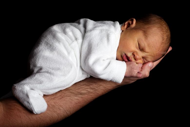 Free stock image of Little Kid Sleeping created by Pixabay