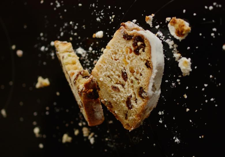 Free stock image of Christmas Stollen created by Pixabay