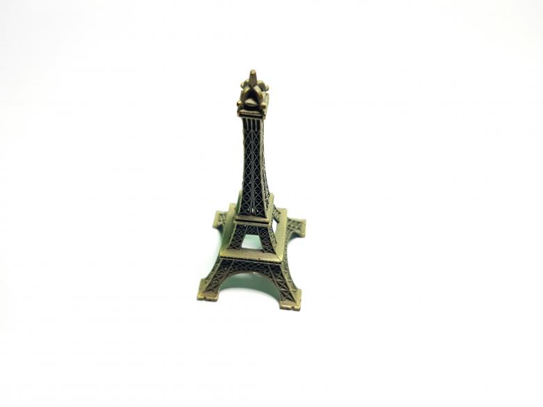 Free stock image of Mini Eiffel Tower created by Rafik Laghouati