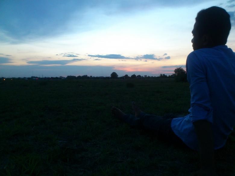 Free stock image of Sad Boy with Sunset created by Anong Lov