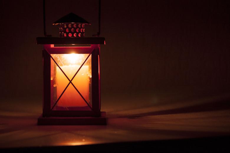 Free stock image of Red lantern at night created by Eduardo Soares Bogosian