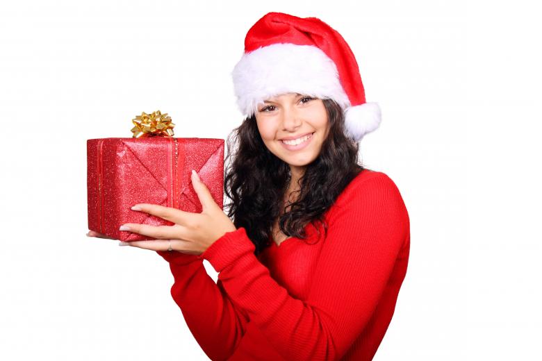 Free stock image of Girl on Christmas created by Pixabay