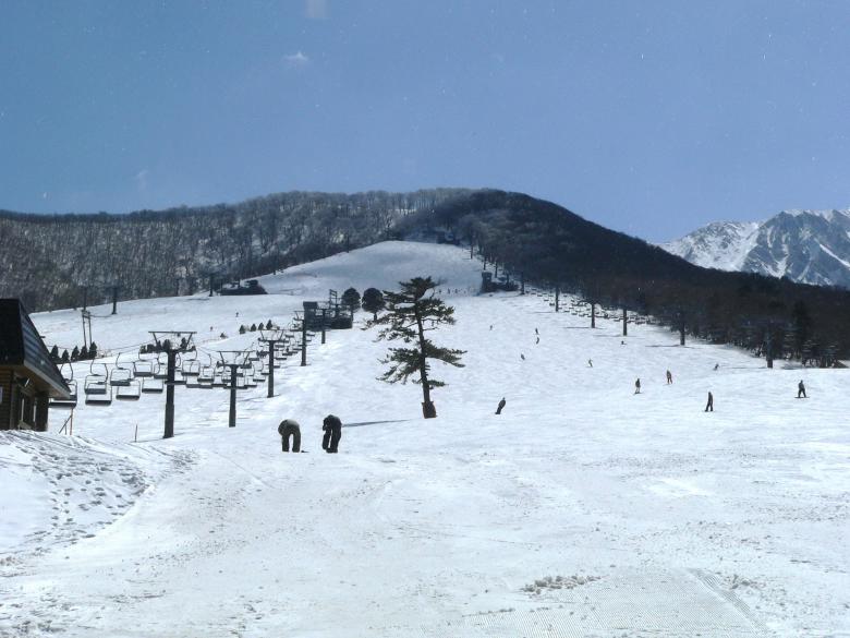 Free stock image of Japanese ski slopes on Mount Daisen created by James Jack
