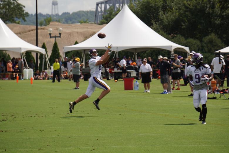 Free stock image of Football Player Catch created by Brian