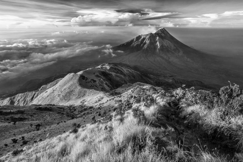Free stock image of Mountain Range created by Pixabay