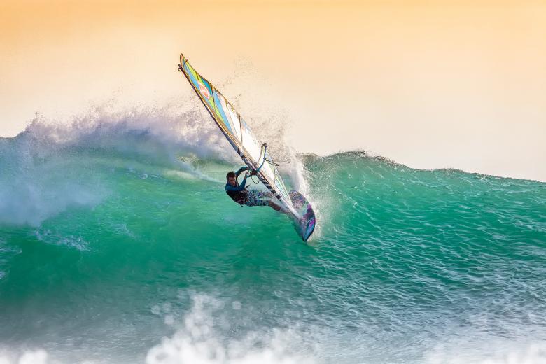Free stock image of Wind Surfing created by Pixabay