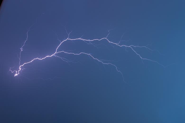 Free stock image of Flash created by Pixabay