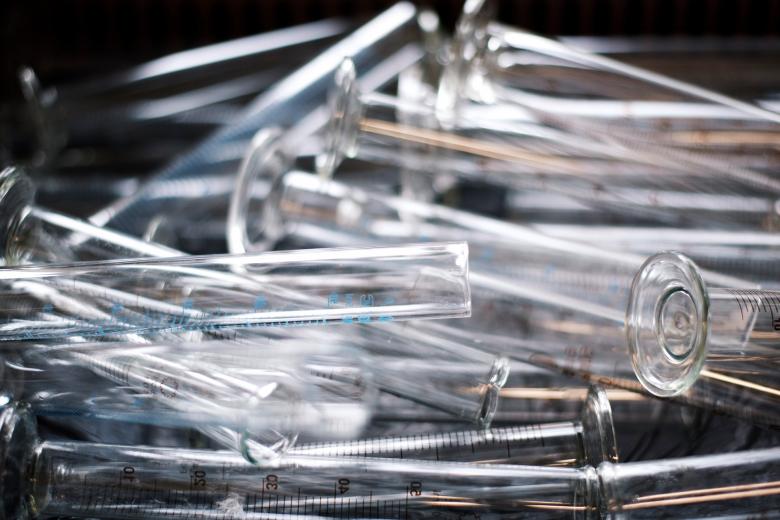 Free stock image of Bunch of Glass created by Pixabay