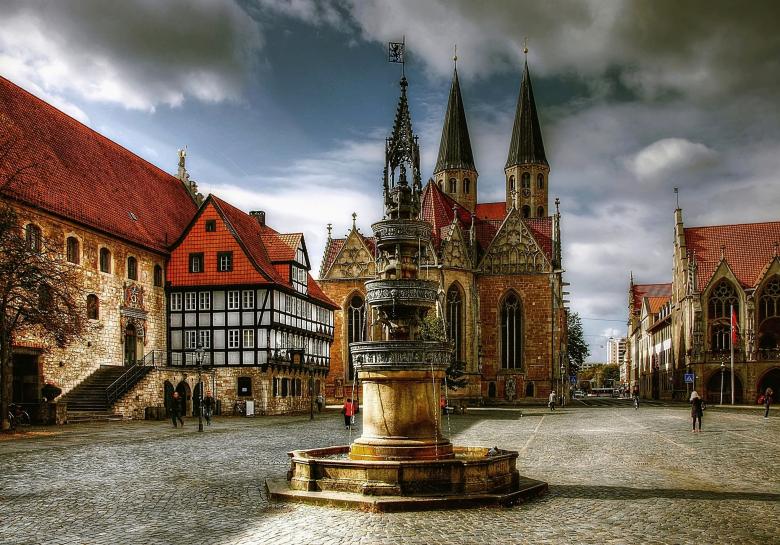 Free stock image of Braunschweig City created by Pixabay
