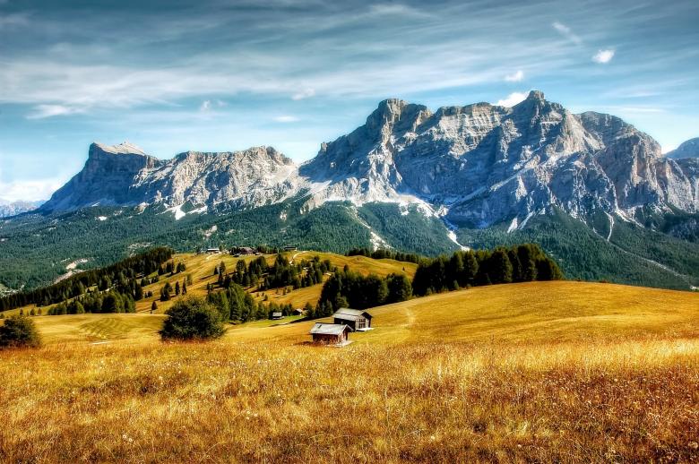 Free stock image of Mountainous View created by Pixabay