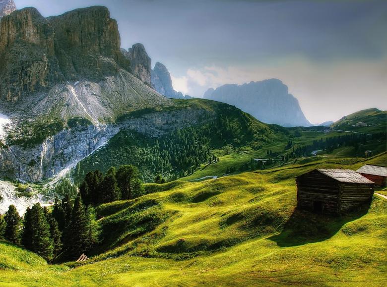 Free stock image of Cabin on the Mountain created by Pixabay