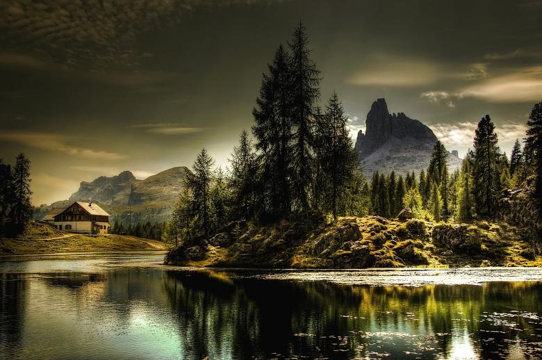 Free stock image of At the Lago Federa created by Pixabay