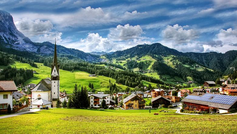 Free stock image of St. Leonhard created by Pixabay