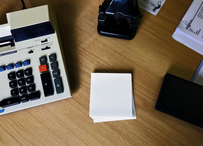 Free stock image of Calculator and Post-its created by Stefano Rech