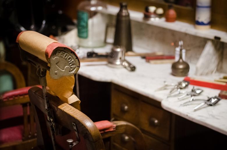 Free stock image of Barber Shop created by Pixabay