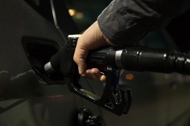 Free stock image of Fueling the Car created by Pixabay