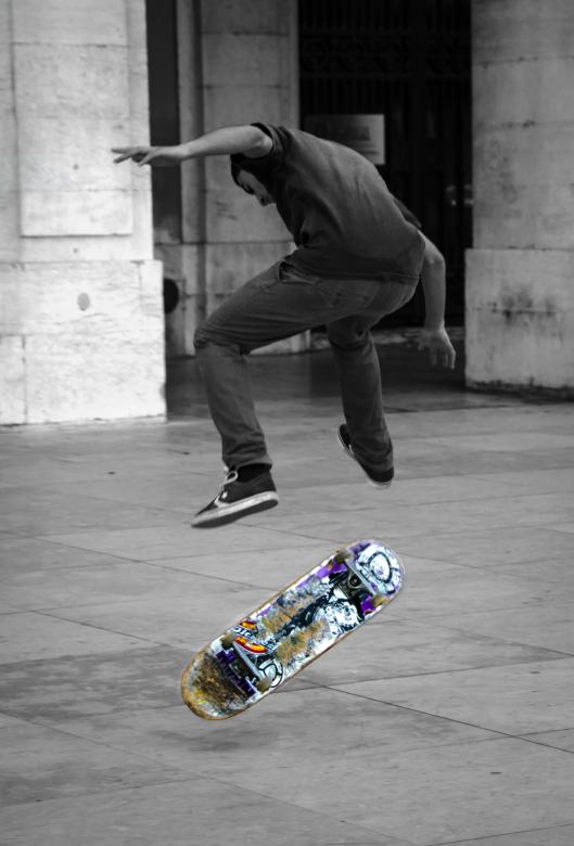 Free stock image of Playing with the Board created by Pixabay