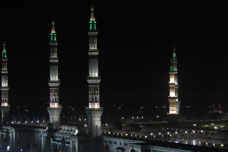 Free stock image of Madinah Almonawara Lighting Mosque created by Hassan Yahya Alali