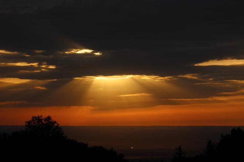 Free stock image of Beam from the sky created by Hassan Yahya Alali