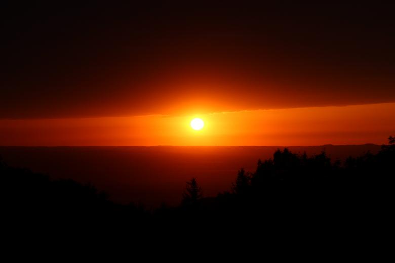 Free stock image of Orange Sunset created by Hassan Yahya Alali