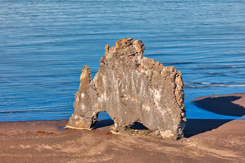 Free stock image of Hvitserkur created by Nicolas Raymond