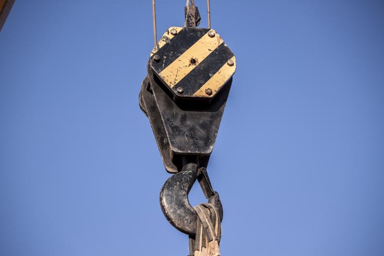 Free stock image of Industrial Crane Hook created by Eduardo Soares Bogosian