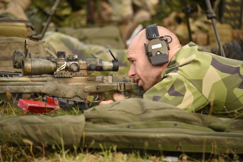 Free stock image of Sniper created by StockMix