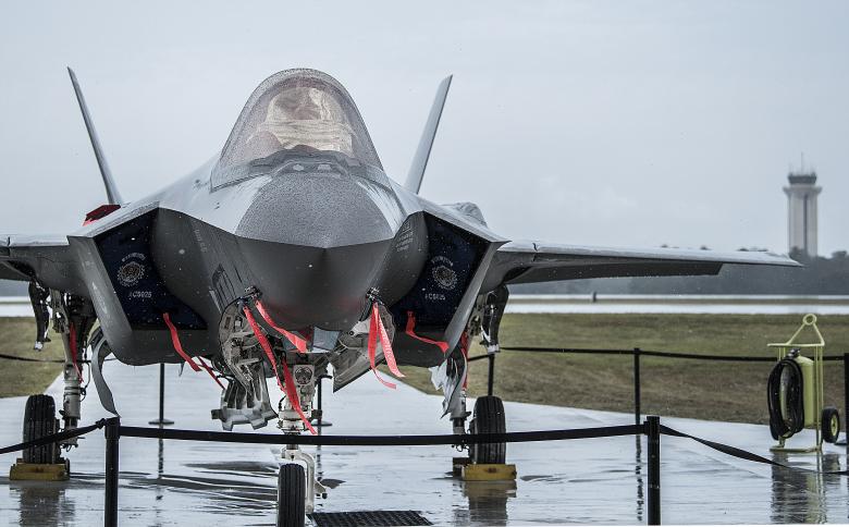 Free stock image of F-35A Lightning II Fighter Jet created by StockMix