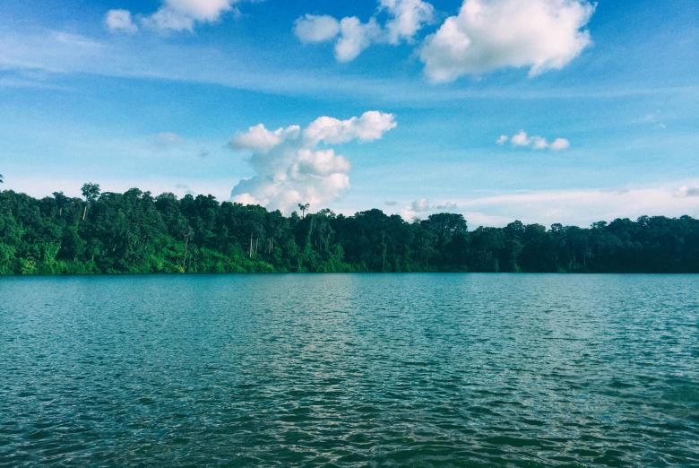 Free stock image of Blue sky with natural lake created by tosovisal