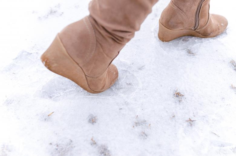 Free stock image of Human Steps on Frosted Ground created by Lukas