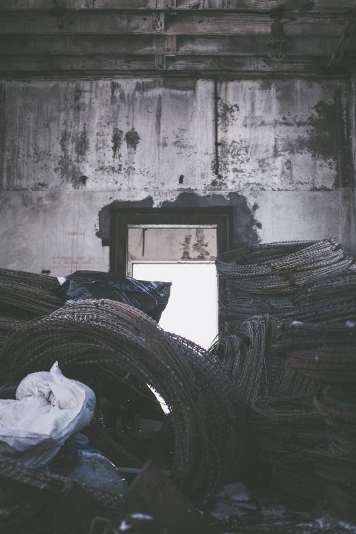 Free stock image of Grungy Shed with Barbed Wire created by Bjorgvin