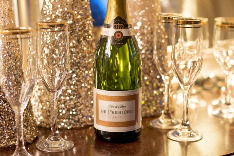 Free stock image of Champagne created by Pixabay
