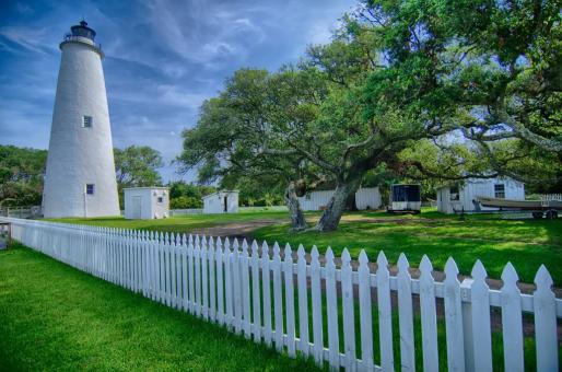Free Stock Photo of White Lighthouse and Garden