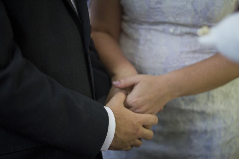 Free stock image of Wedding Couple Holding Hands created by Batu Berk