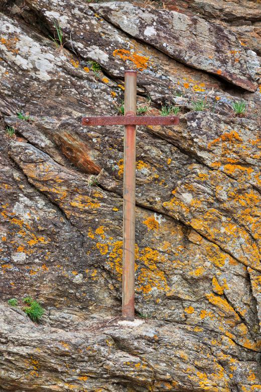 Free stock image of Saint-Malo Cliff Cross created by Nicolas Raymond