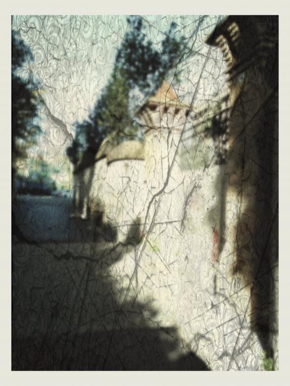 Free stock image of Cracked Street created by Ana María Pastor Lasierra