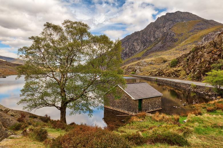 Free stock image of Ogwen Lake House created by Nicolas Raymond