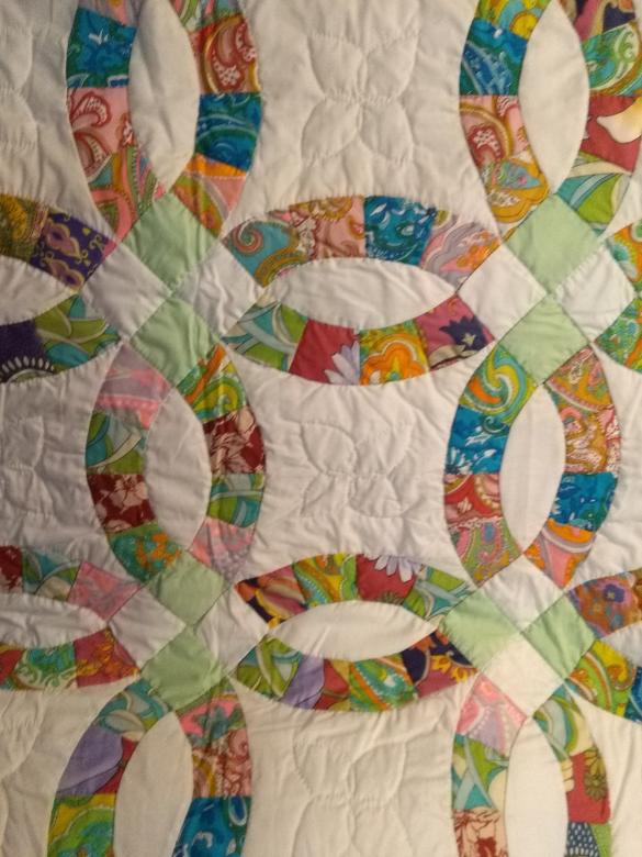 Free stock image of Wedding Ring Quilt created by LAURA ZIMMERMAN