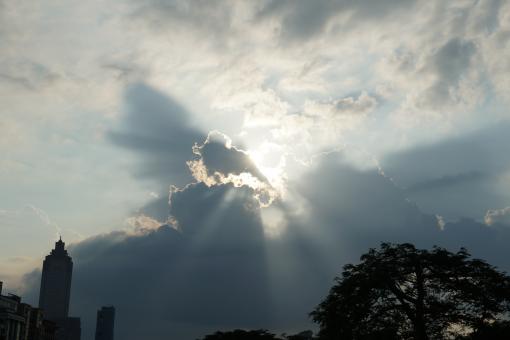 Clouds Blocking the Sun - Free Stock Photo