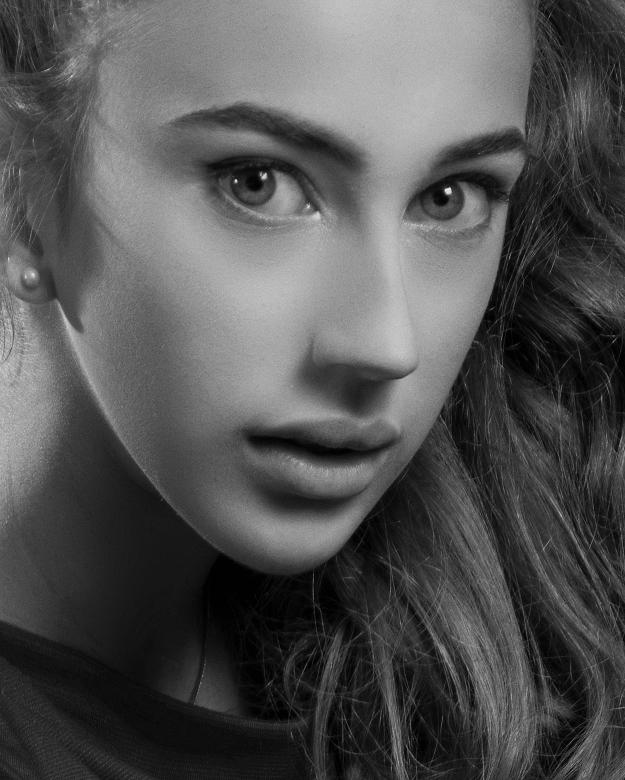 Free stock image of Beautiful Woman Portrait created by Alexander Krivitskiy