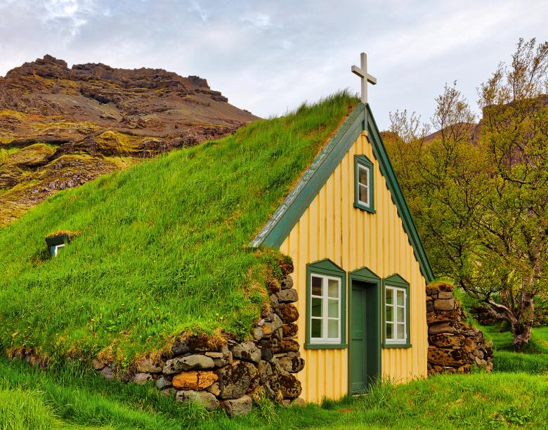 Free stock image of Hof Turf Church created by Nicolas Raymond