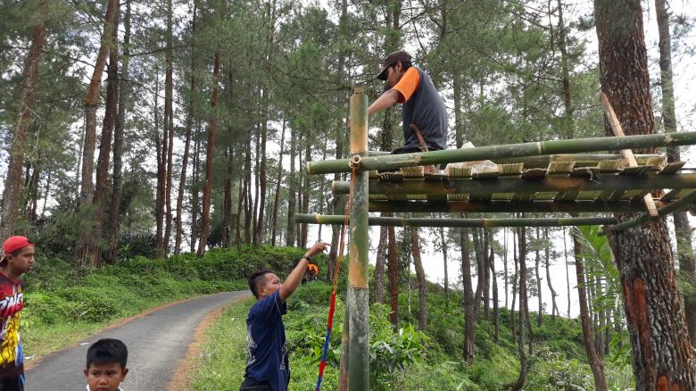 Free stock image of Constructing Tree Platform in Indonesia created by bang doel